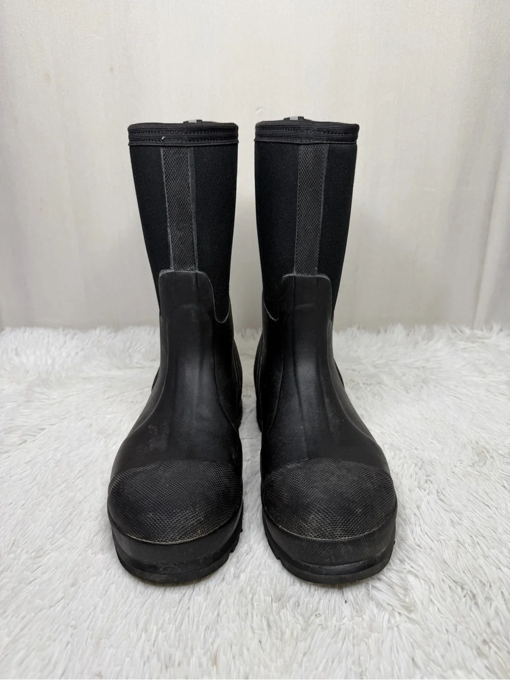 MUCK BOOTS / black classic Chore tall boots / men's 8 women's 9